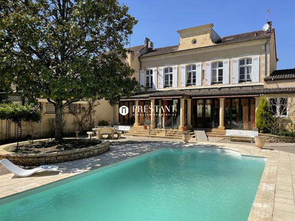 Magnifique hôtel particulier XIXème avec piscine au centre de Bergerac, classée ville d’Art et d’Histoire., BERGERAC