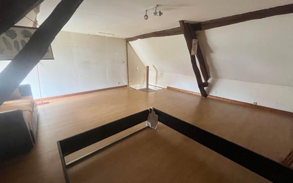 Maison à vendre    2 pièces •  Châtillon-sur-Cher