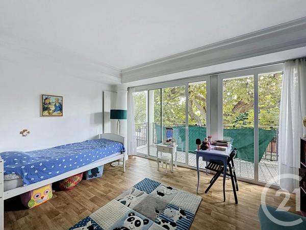 Appartement F5 à vendre  5 pièces - 115 m 2   CHATOU  - 78