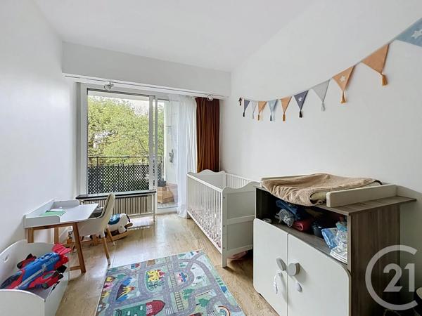 Appartement F5 à vendre  5 pièces - 115 m 2   CHATOU  - 78