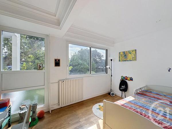 Appartement F5 à vendre  5 pièces - 115 m 2   CHATOU  - 78