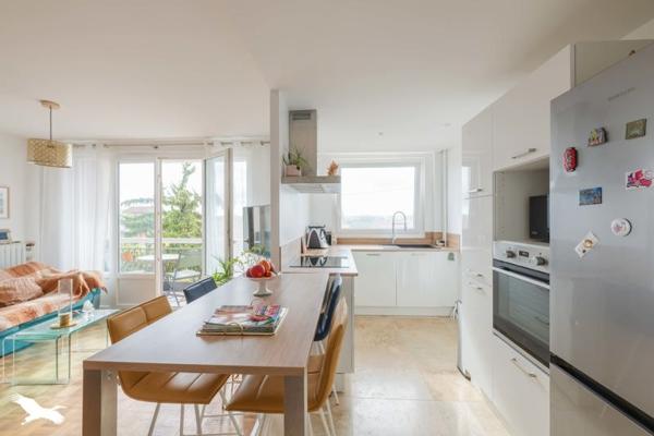 Appartement 495 000 € Le Mesnil-le-Roi 5 p 86 m² DPE D