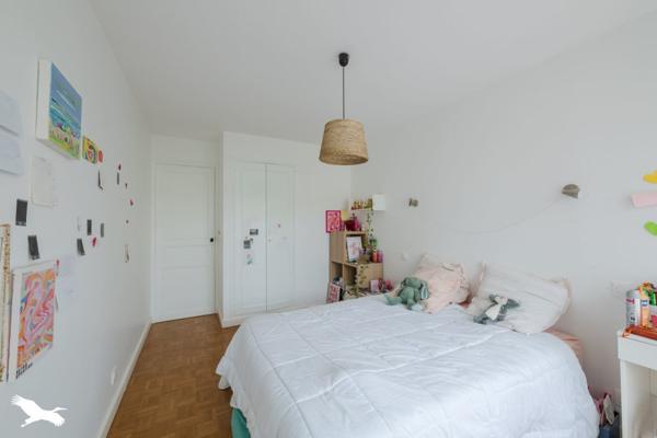 Appartement 495 000 € Le Mesnil-le-Roi 5 p 86 m² DPE D