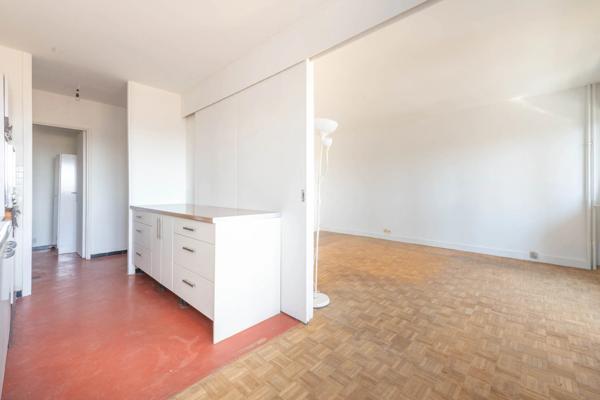 Appartement
         4 pièces
        - 86 m² 190 000 € *