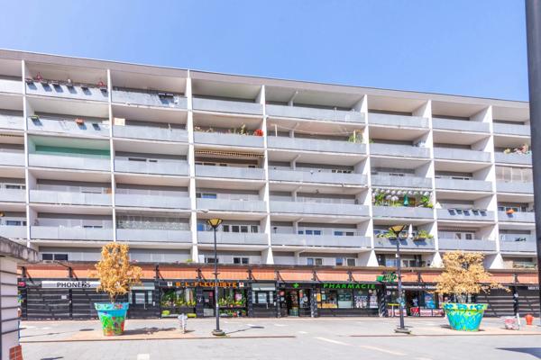Appartement
         4 pièces
        - 86 m² 190 000 € *