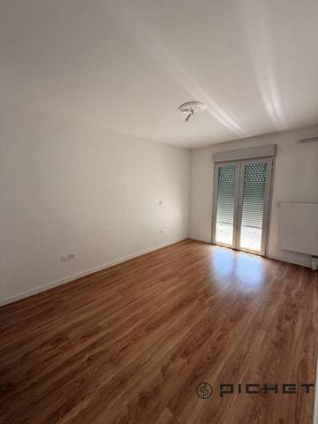 Appartement 2 pièces 44 m² LA ROCHETTE - 77000