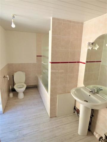 Vente                                                      Maison
                        
                     4 pièces                      55 m2                     à Avallon