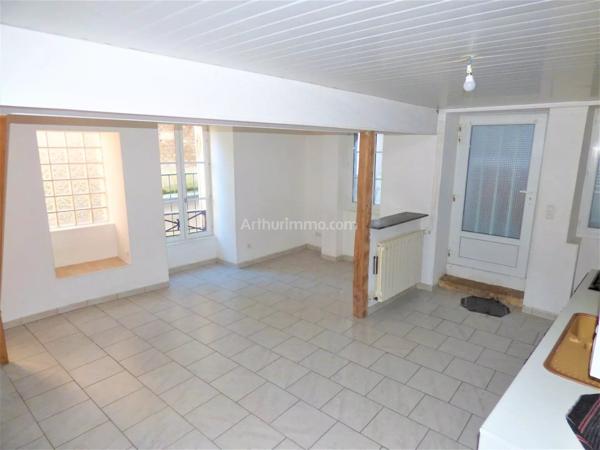 Vente                                                      Maison
                        
                     4 pièces                      55 m2                     à Avallon