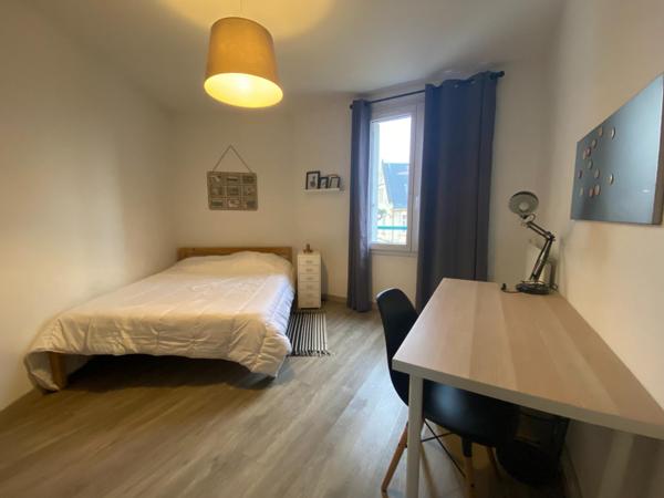 APPARTEMENT AGEN CENTRE GRANDE CAPACITE ENTIEREMENT RESTAURE