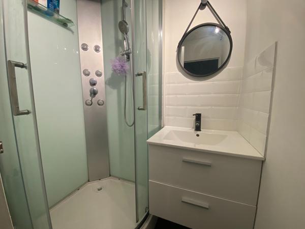 APPARTEMENT AGEN CENTRE GRANDE CAPACITE ENTIEREMENT RESTAURE