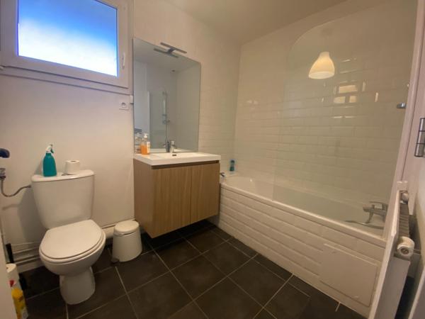 APPARTEMENT AGEN CENTRE GRANDE CAPACITE ENTIEREMENT RESTAURE