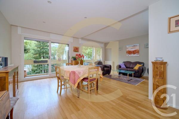 Appartement T4 à vendre  4 pièces - 107,75 m2 LYON - 69008