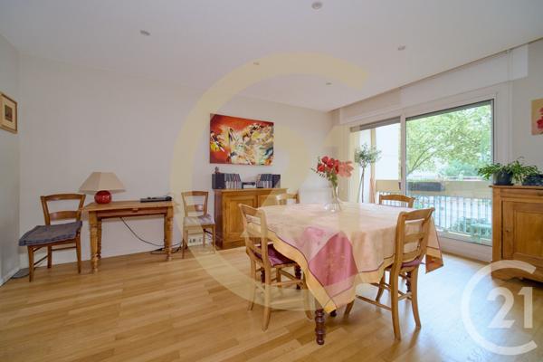 Appartement T4 à vendre  4 pièces - 107,75 m2 LYON - 69008