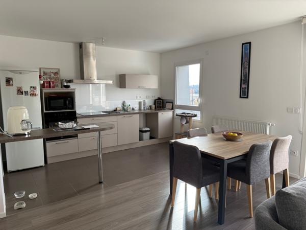Appartement 3 pièce(s) 2 chambre(s) 76.24 m²
