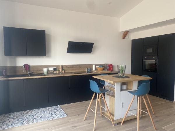 VONNAS - Appartement MEUBLE (peut-être NON MEUBLE) de type T4 de 91,96 m² avec terrasse de 27 m² Vonnas (01540)