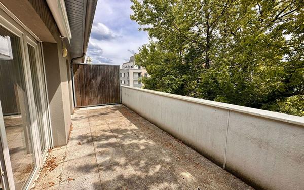 Appartement à vendre    3 pièces • 63 m2 Villenave-d'Ornon