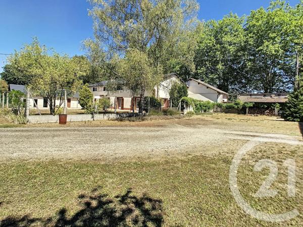 Maison à vendre  8 pièces - 329 m 2   LAMOTTE BEUVRON  - 41