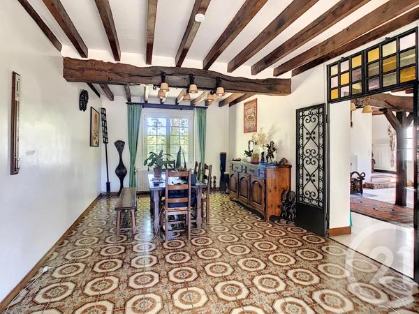 Maison à vendre  8 pièces - 329 m 2   LAMOTTE BEUVRON  - 41
