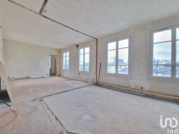 Appartement 4 pièces de 82 m² à Paris (75011)