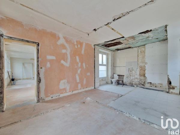 Appartement 4 pièces de 82 m² à Paris (75011)