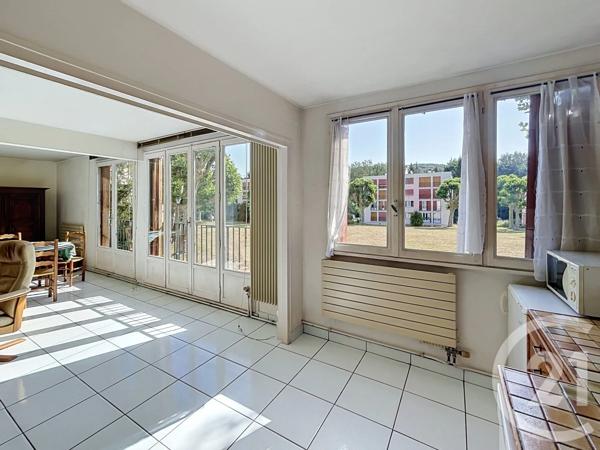 Appartement F4 à vendre  4 pièces - 73,74 m 2   BIEVRES  - 91