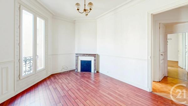 Appartement F4 à vendre  4 pièces - 60 m 2   AUBERVILLIERS  - 93
