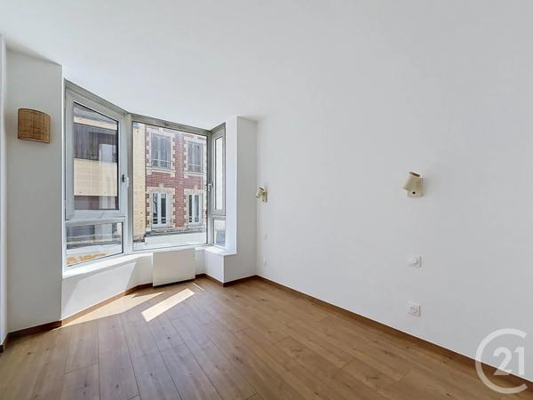 Appartement T4 à vendre  5 pièces - 109,91 m 2   CHARTRES  - 28