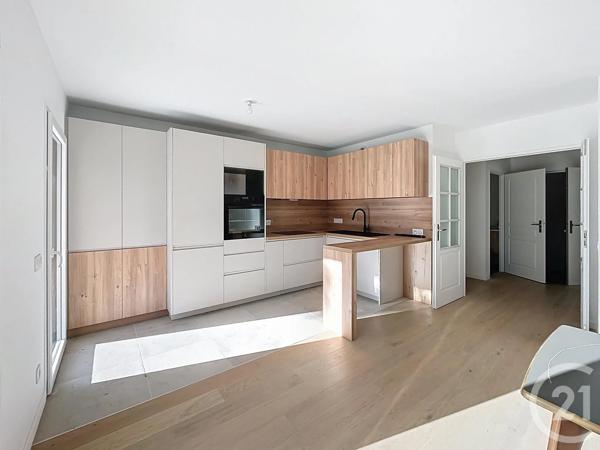 Appartement T4 à vendre  5 pièces - 109,91 m 2   CHARTRES  - 28