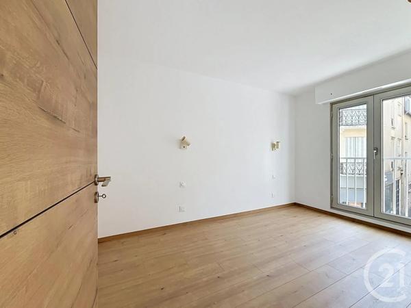 Appartement T4 à vendre  5 pièces - 109,91 m 2   CHARTRES  - 28