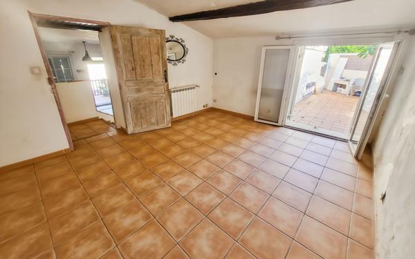 Maison à vendre    4 pièces •  La Fare-les-Oliviers