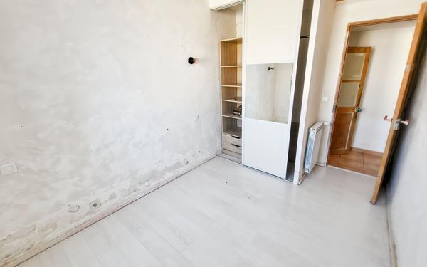 Maison à vendre    4 pièces •  La Fare-les-Oliviers