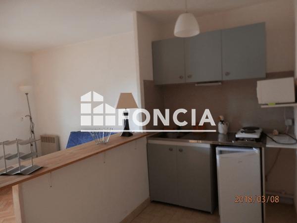 Location Studio meublé 21.44 m² - 5 AVENUE DES TERMES Digne-les-bains 04000