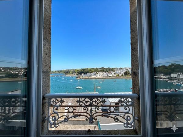 Audierne – Appartement de 30m² avec Vue sur le Port Commerces & Plages à Pied