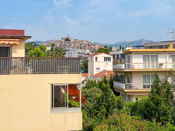 BAIISSE DE PRIXVAppartement Cagnes Sur Mer 4 pièce(s) 96.09 m2