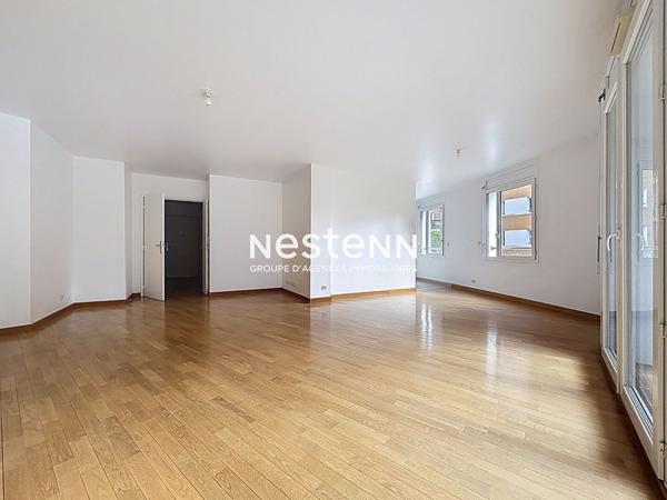 ISSY LES MOULINEAUX - FORT D'ISSY - Vente appartement 4 pièces de 92,30 m² avec un balcon de 10,90 m²