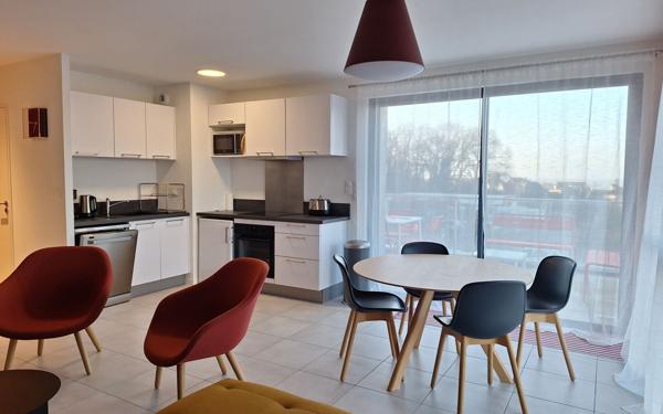 Appartement à vendre    3 pièces • 68 m2 Trébeurden