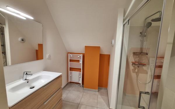 Appartement à vendre    3 pièces • 68 m2 Trébeurden