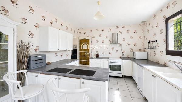 Maison 4 pièces de 115 m²