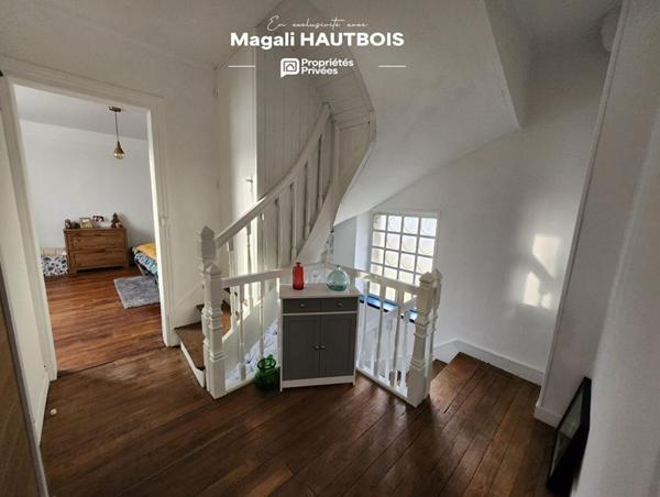 Maison Saint-Hilaire-Du-Harcouët 6 pièce(s) 110 m2