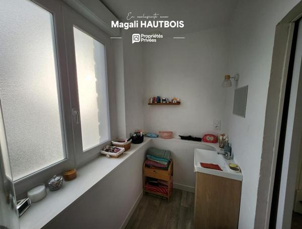 Maison Saint-Hilaire-Du-Harcouët 6 pièce(s) 110 m2