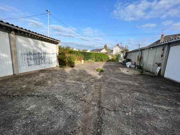 FLEURY LES AUBRAIS CENTRE, à vendre Terrain constructible de 401m2 emprise au sol de 282 m2