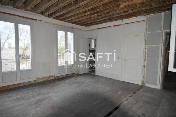 Ancien relais postal – Maison + Tour + dépendances