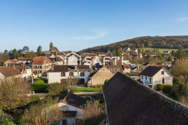 Ancien relais postal – Maison + Tour + dépendances