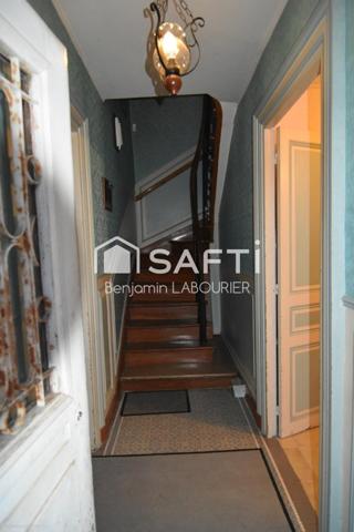 Ancien relais postal – Maison + Tour + dépendances