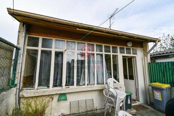 À VENDRE MAISON INDIVIDUELLE AVEC JARDIN, VÉRANDA ET GARAGE À TREMBLAY-EN-FRANCE