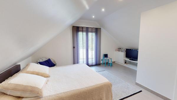 Vente maison 10 pièces 309 m² - terrain de 800m2