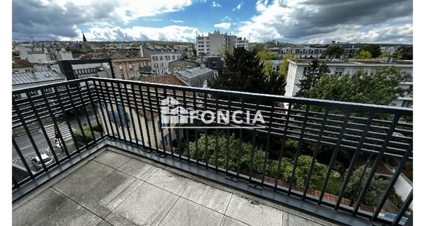 Location Appartement meublé 2 pièces 50.42 m² - Rueil-malmaison 92500