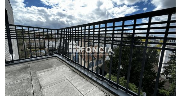 Location Appartement meublé 2 pièces 50.42 m² - Rueil-malmaison 92500