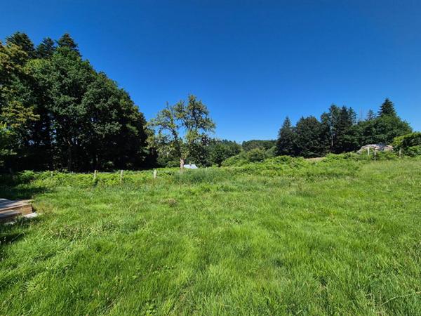 Maison  de village Rosiers D Egletons 1 pièce(s) 204 m2