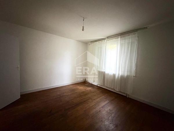 Maison - 4 pièce(s) - 90 m²